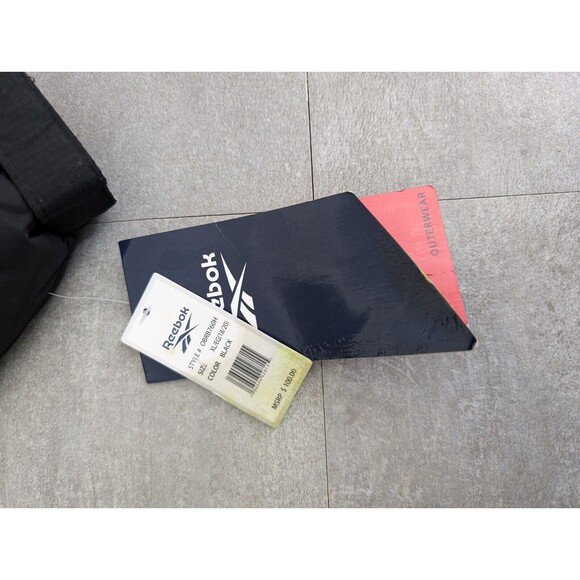 Reebok Jacket Womens Adult Extra Large (18/20) Black Full Zip Puffer Hooded - Picture 9 of 9